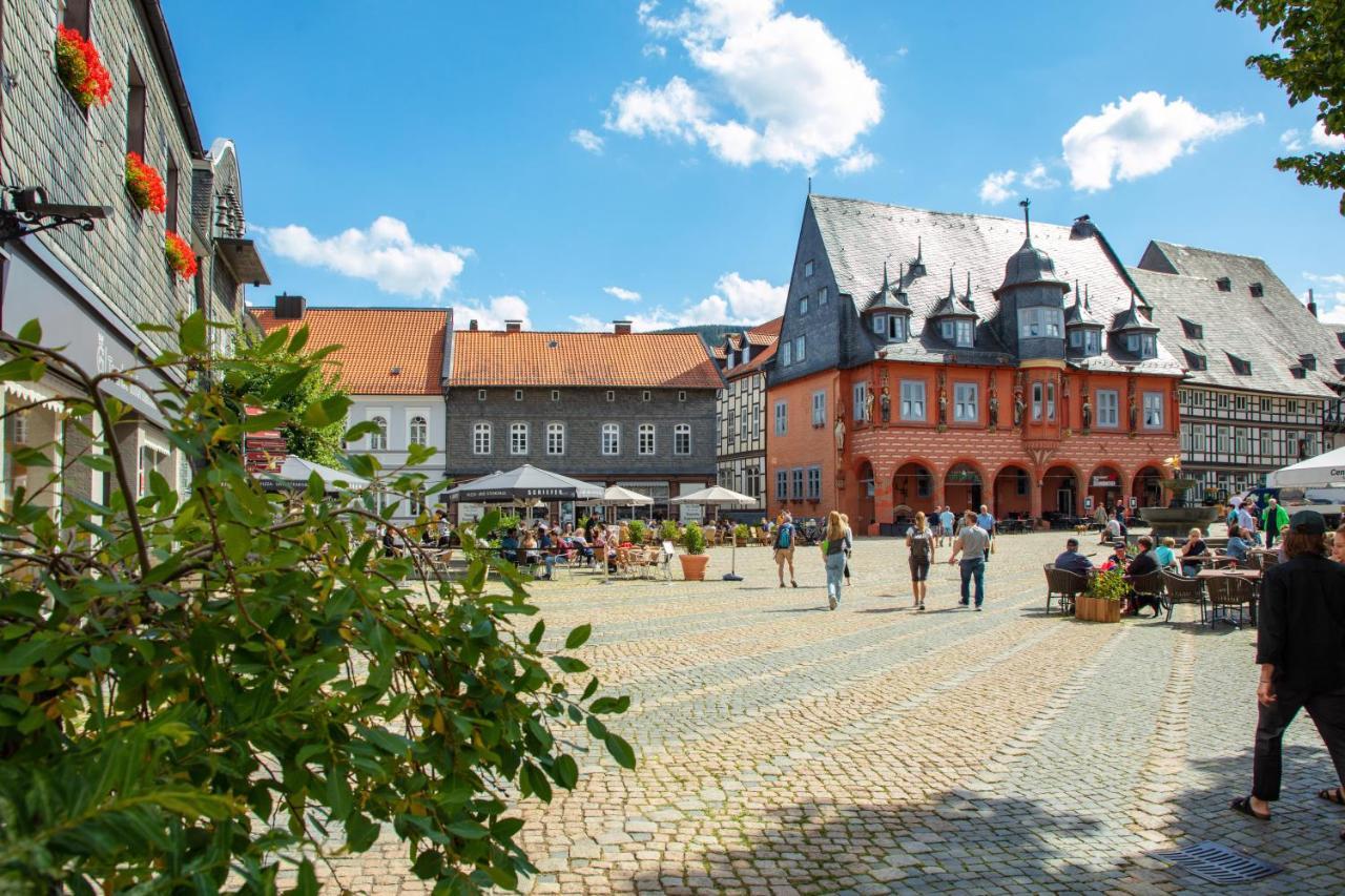 Haus Mittenmank Am Marktplatz Goslar Zewnętrze zdjęcie